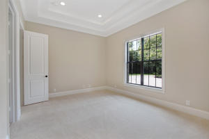 SNUG HARBOR - Residential