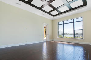 SNUG HARBOR - Residential