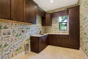 SNUG HARBOR - Residential