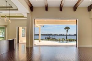 SNUG HARBOR - Residential