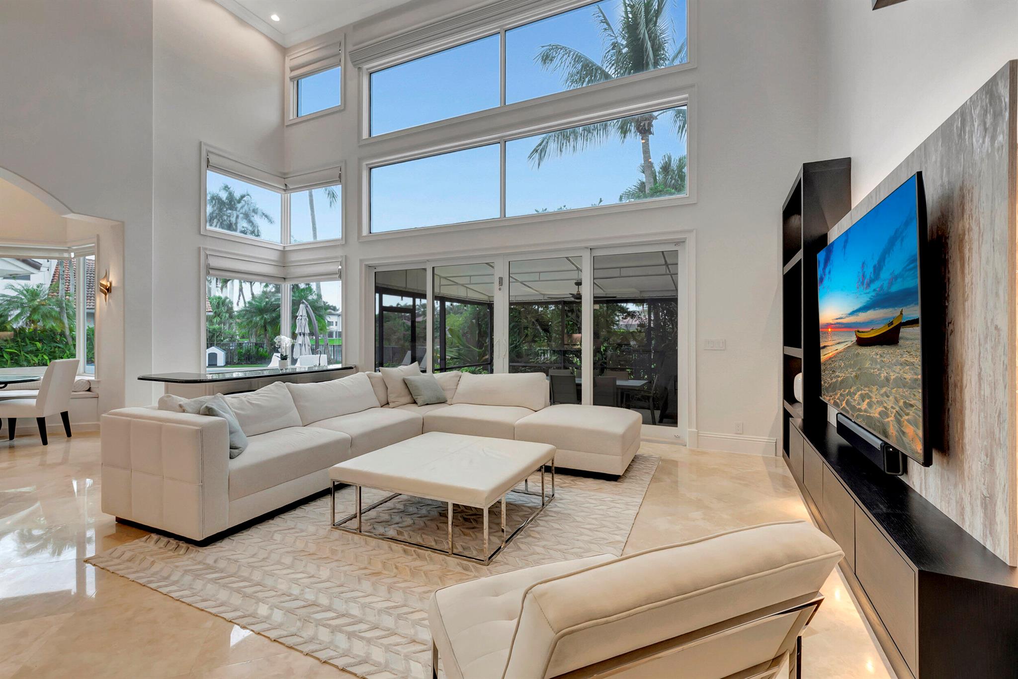 HAMPTONS AT WOODFIELD COU - Residential