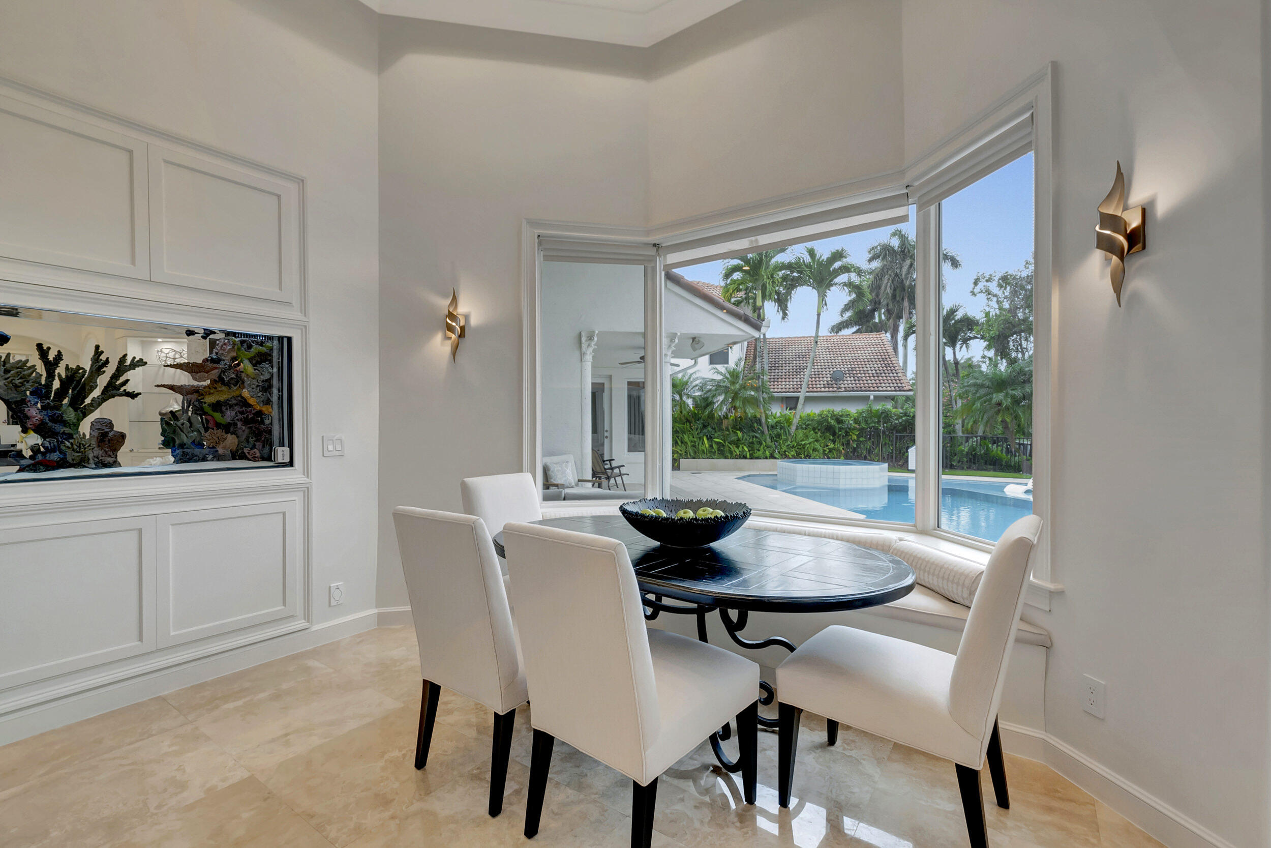 HAMPTONS AT WOODFIELD COUNTRY CLUB - Residential