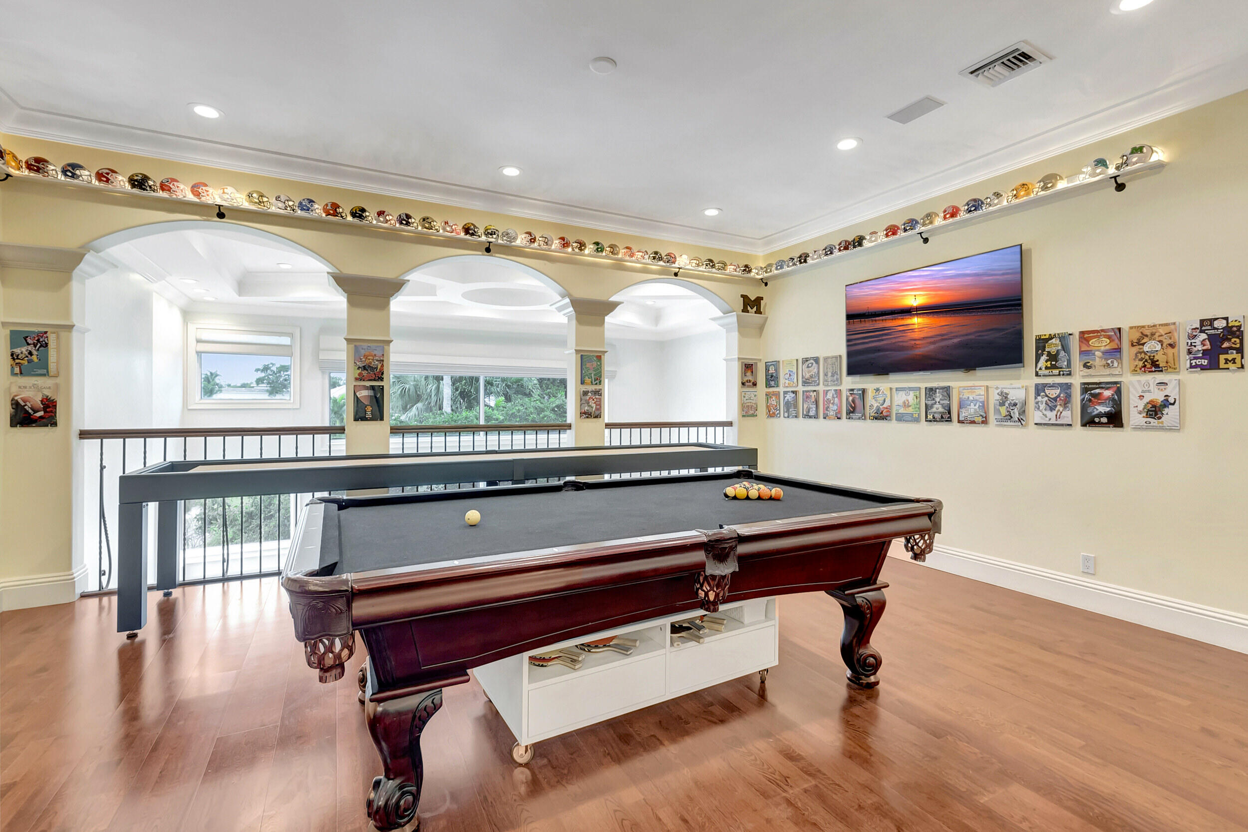 HAMPTONS AT WOODFIELD COUNTRY CLUB - Residential