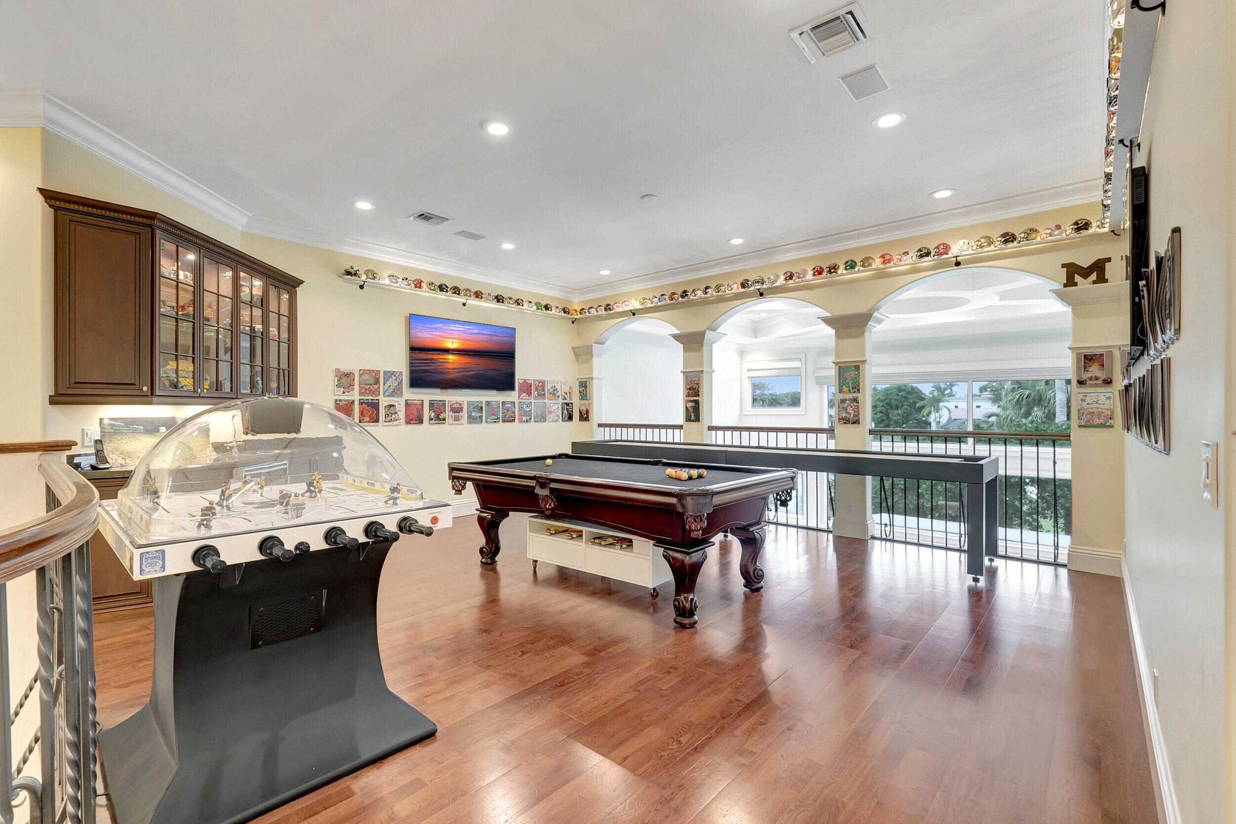 HAMPTONS AT WOODFIELD COUNTRY CLUB - Residential