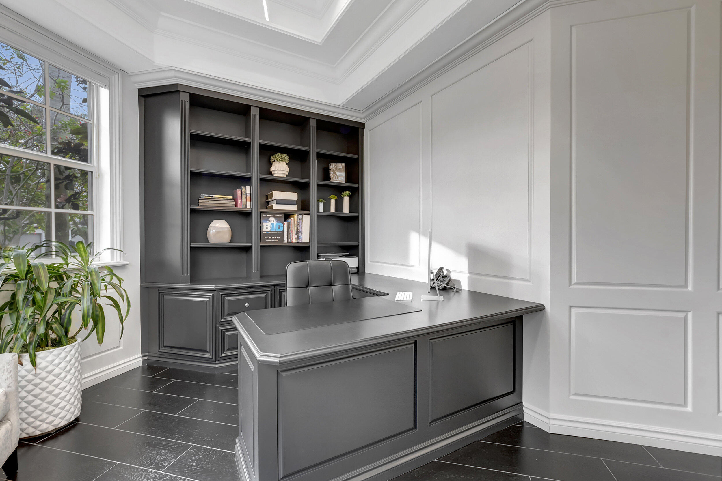 HAMPTONS AT WOODFIELD COUNTRY CLUB - Residential