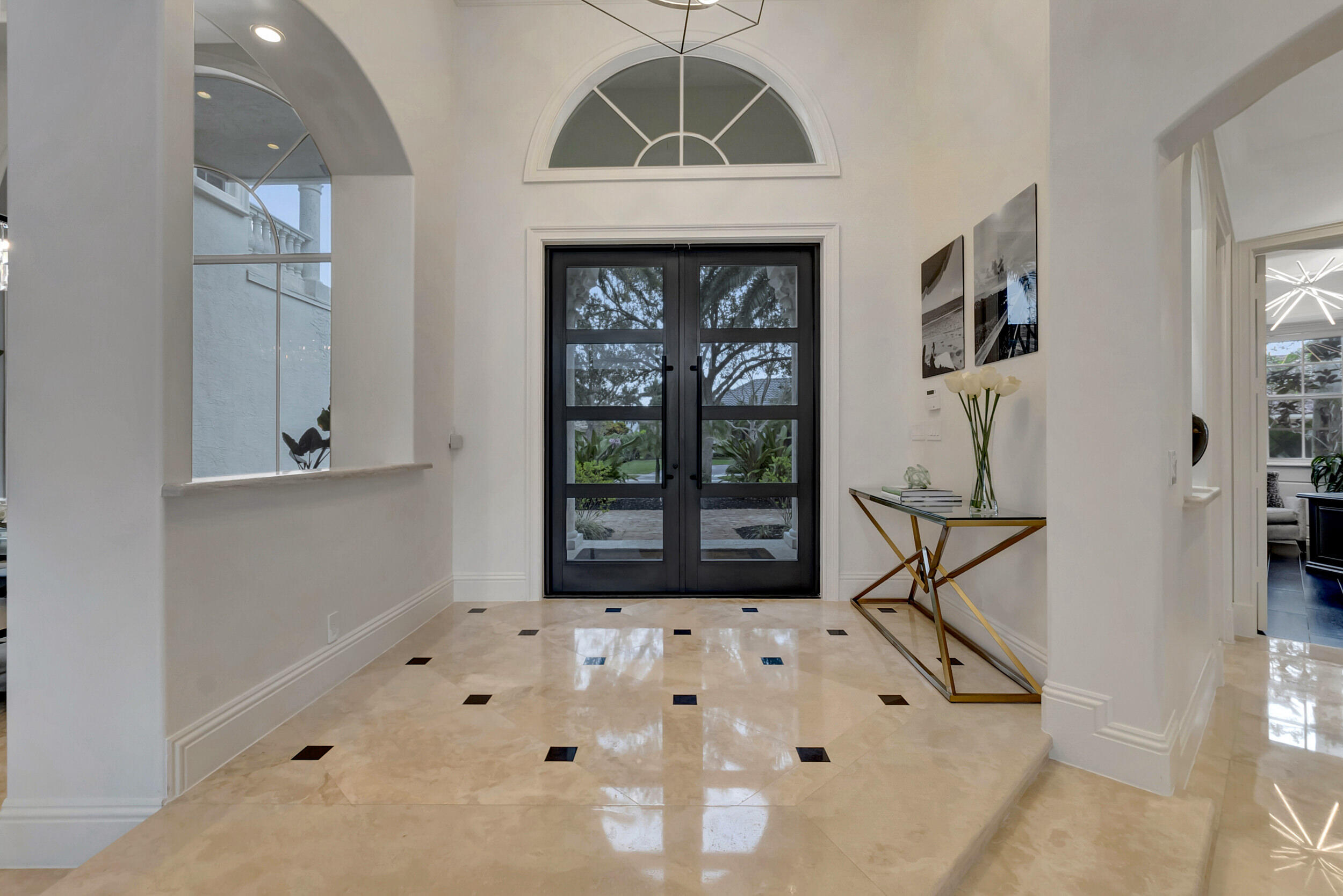 HAMPTONS AT WOODFIELD COUNTRY CLUB - Residential