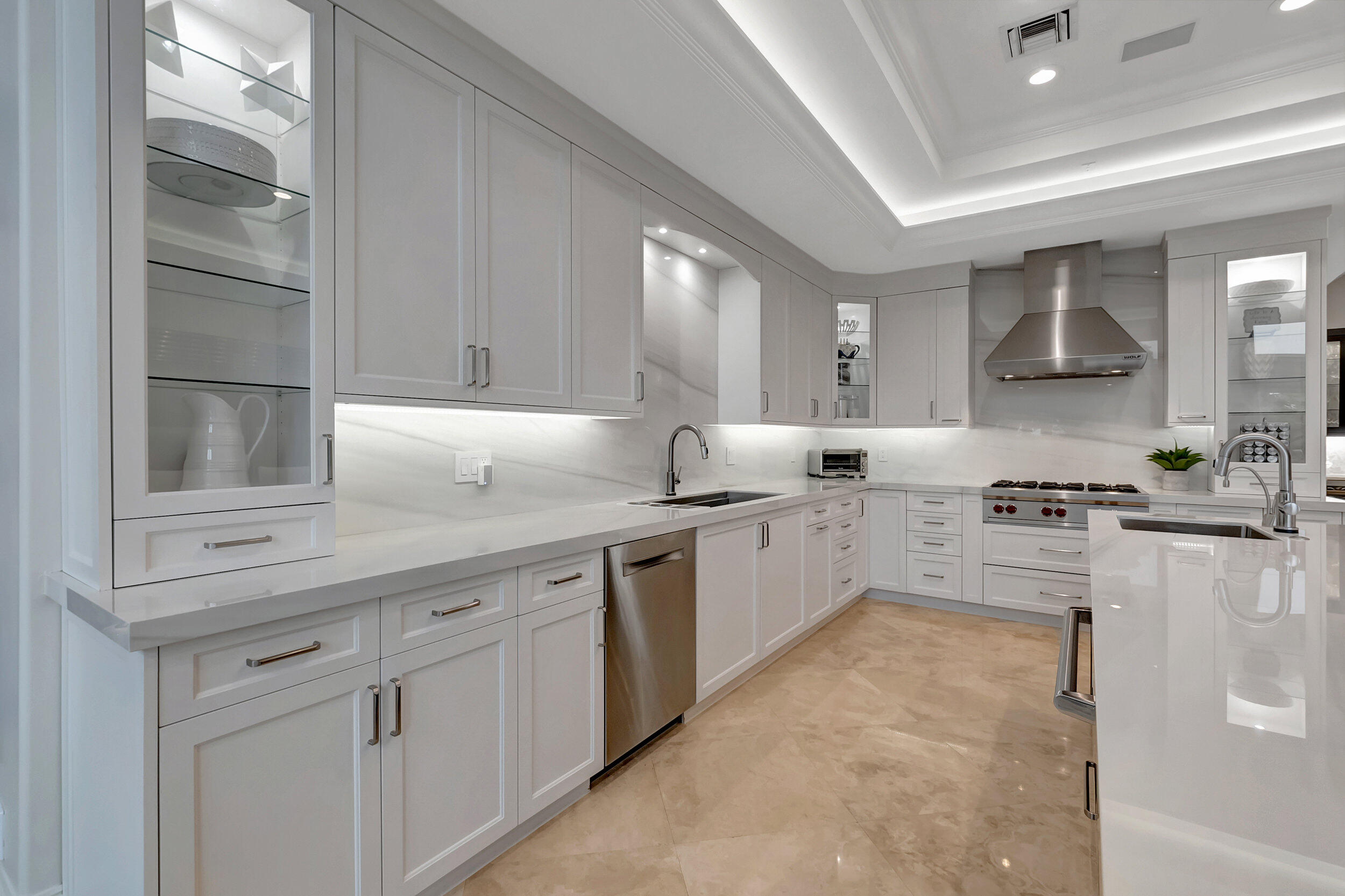 HAMPTONS AT WOODFIELD COUNTRY CLUB - Residential