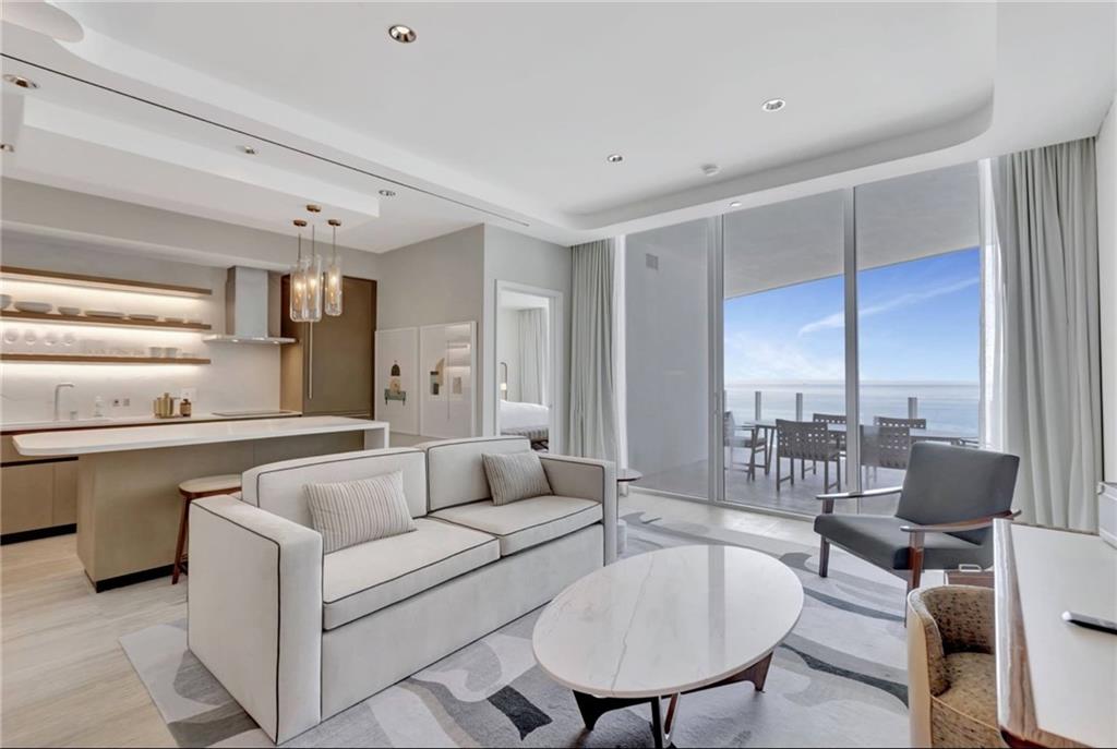 Four Seasons - Residential