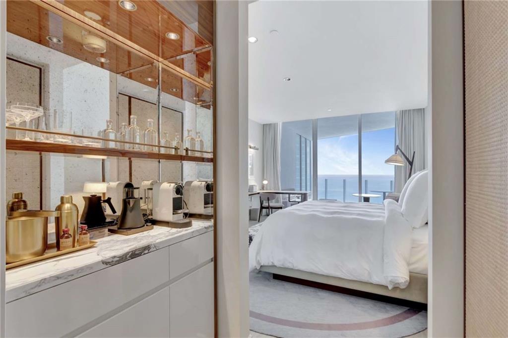 Four Seasons - Residential