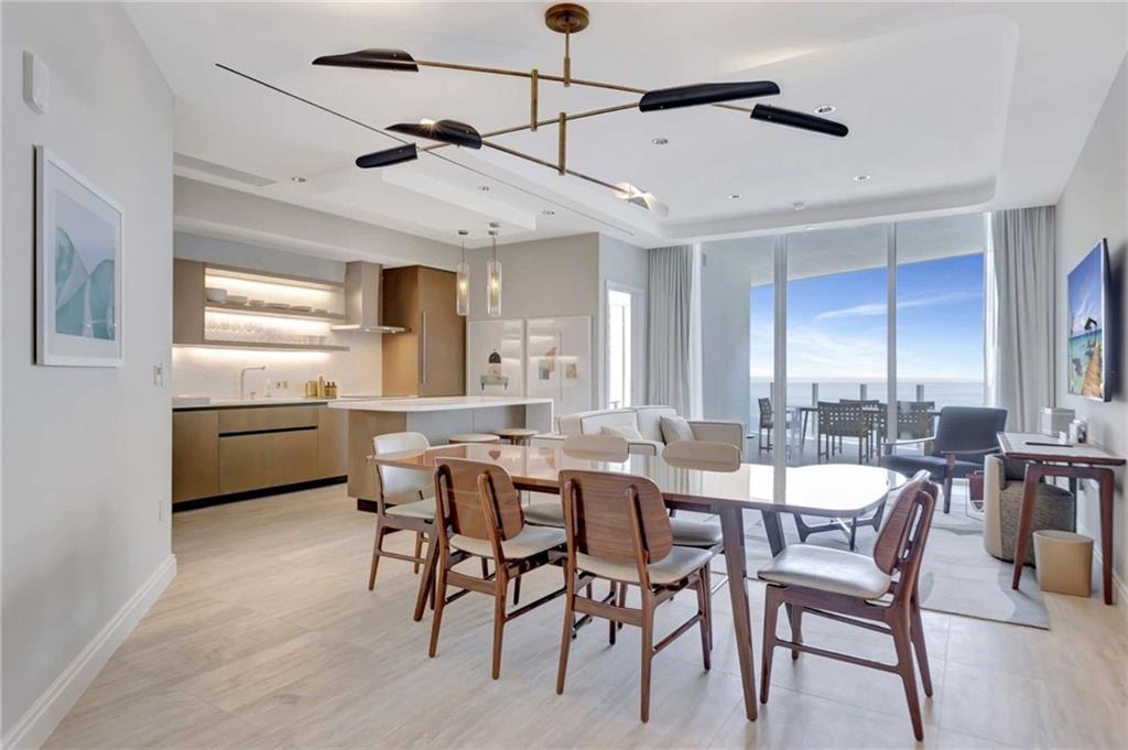 Four Seasons - Residential