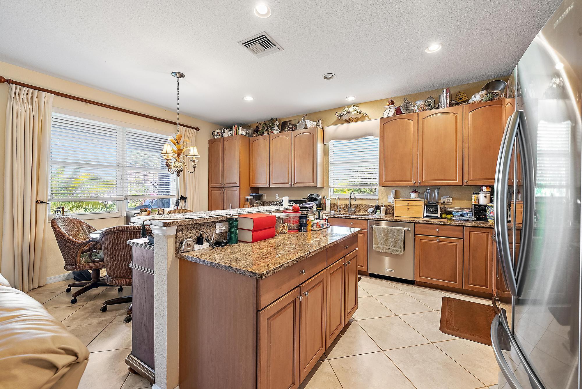 RIVER MARINA - Residential