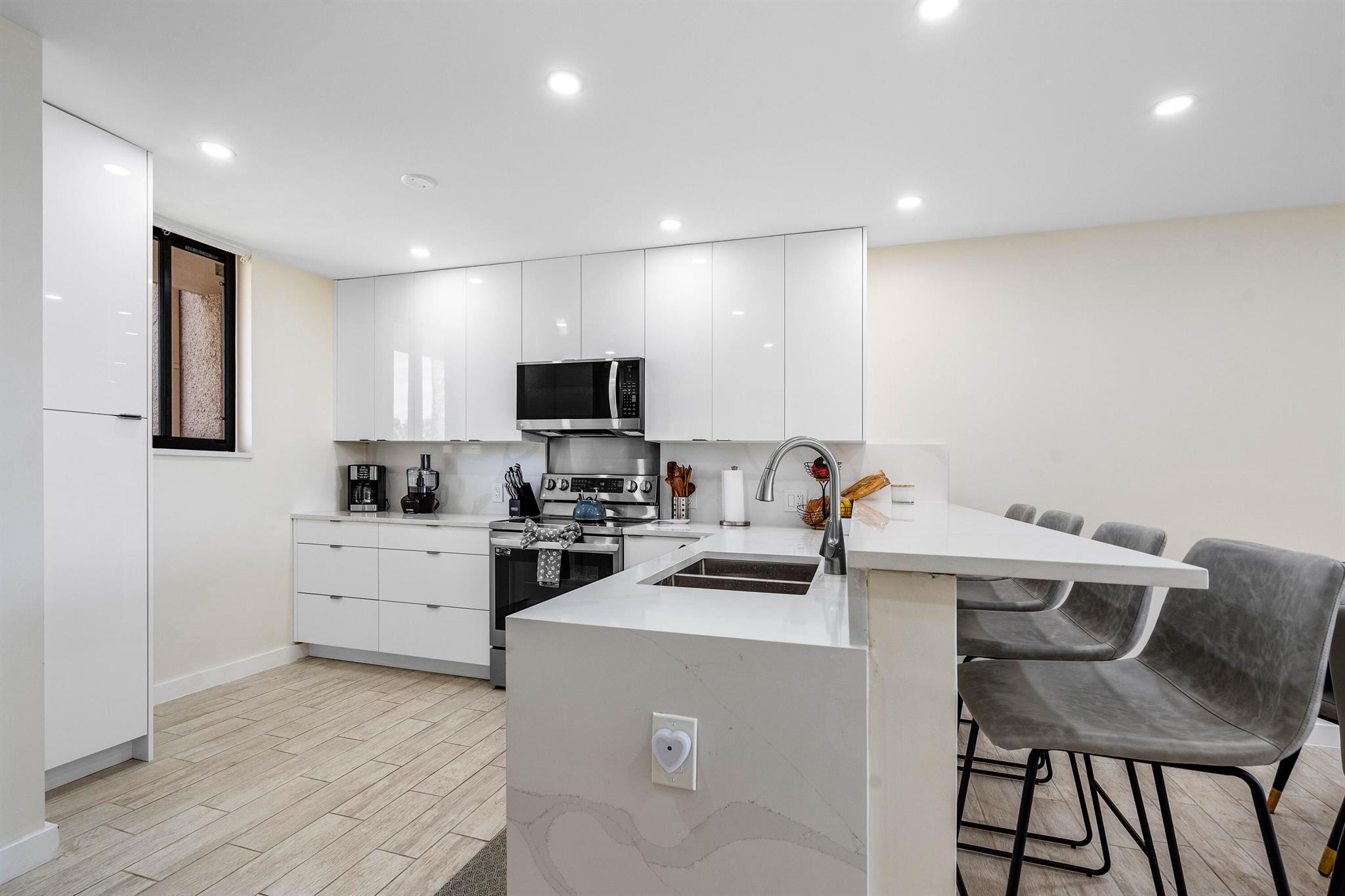 4411 Trevi Court 207