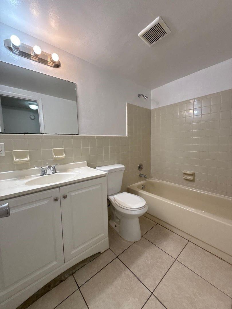 Coconut Creek 10th Sec 70 - Residential Lease