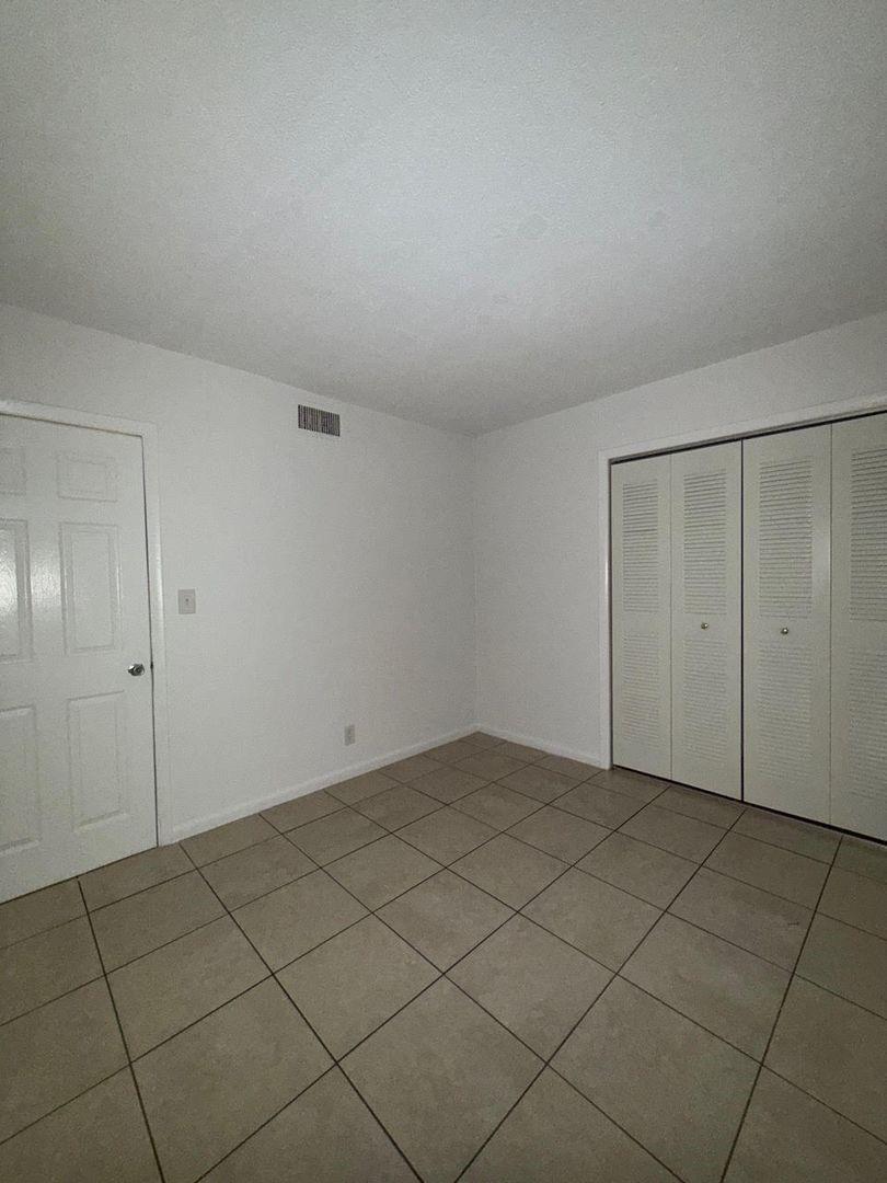 Coconut Creek 10th Sec 70 - Residential Lease