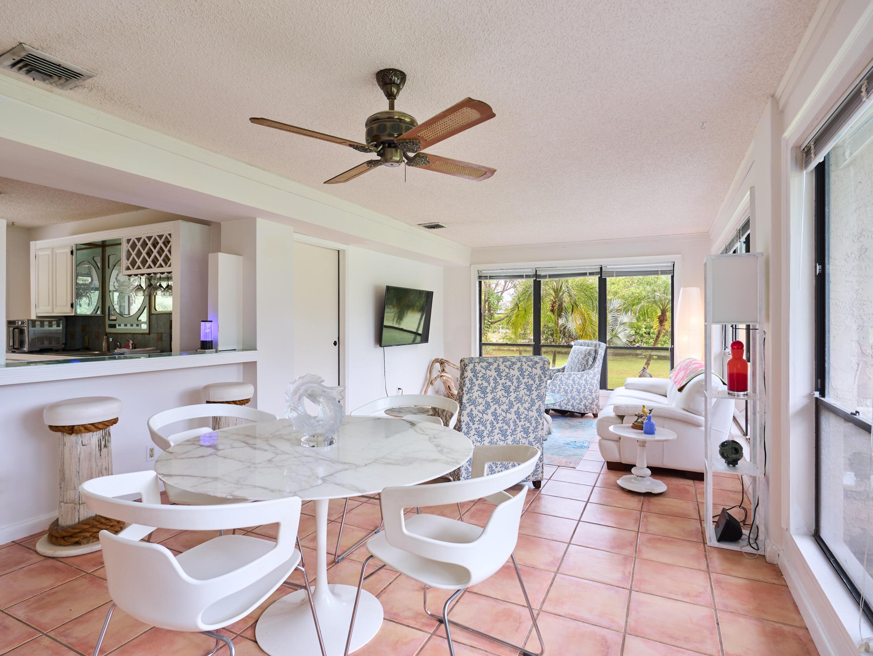 Palm Beach Country Estates - Residential