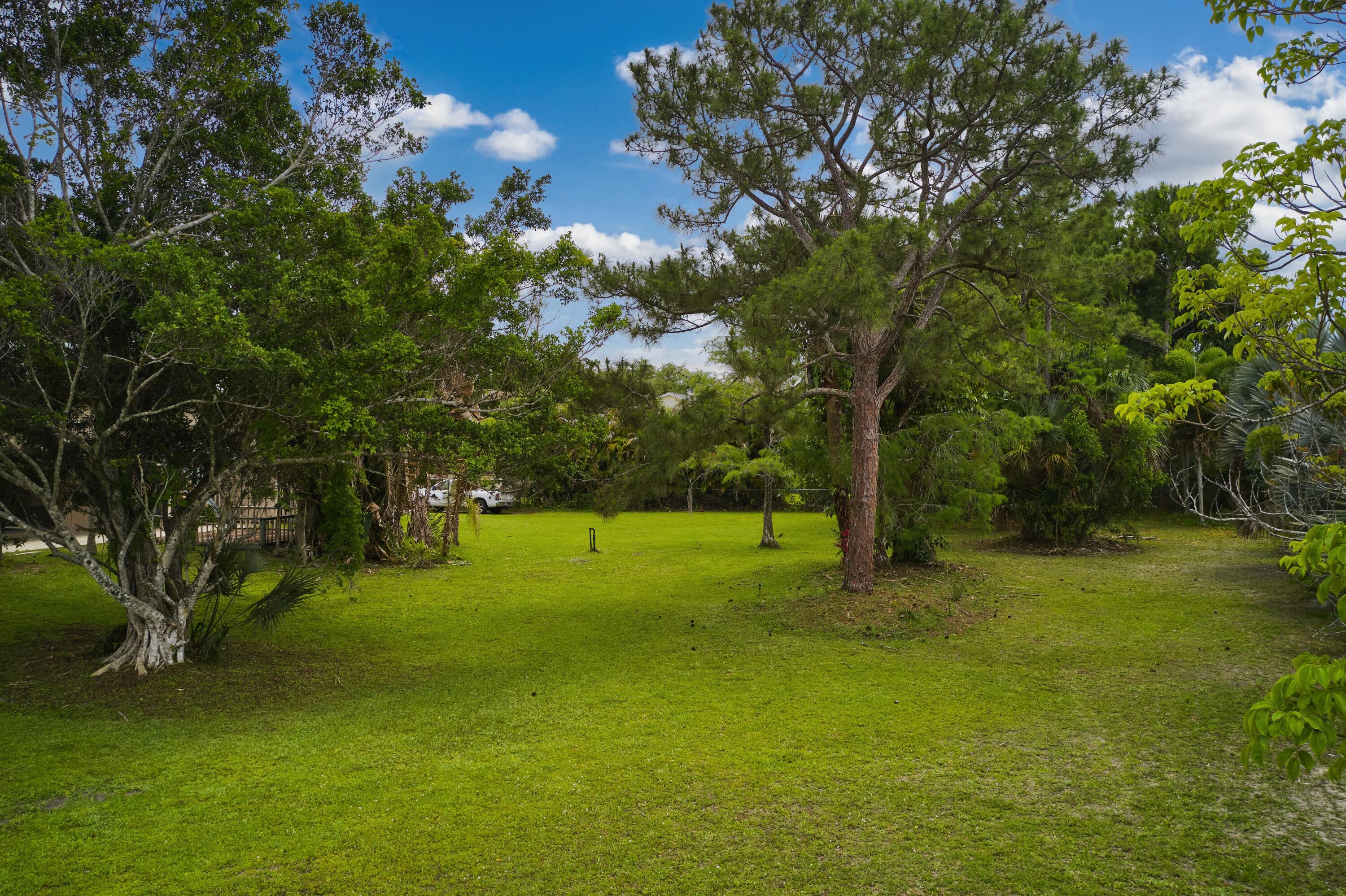 Palm Beach Country Estates - Residential
