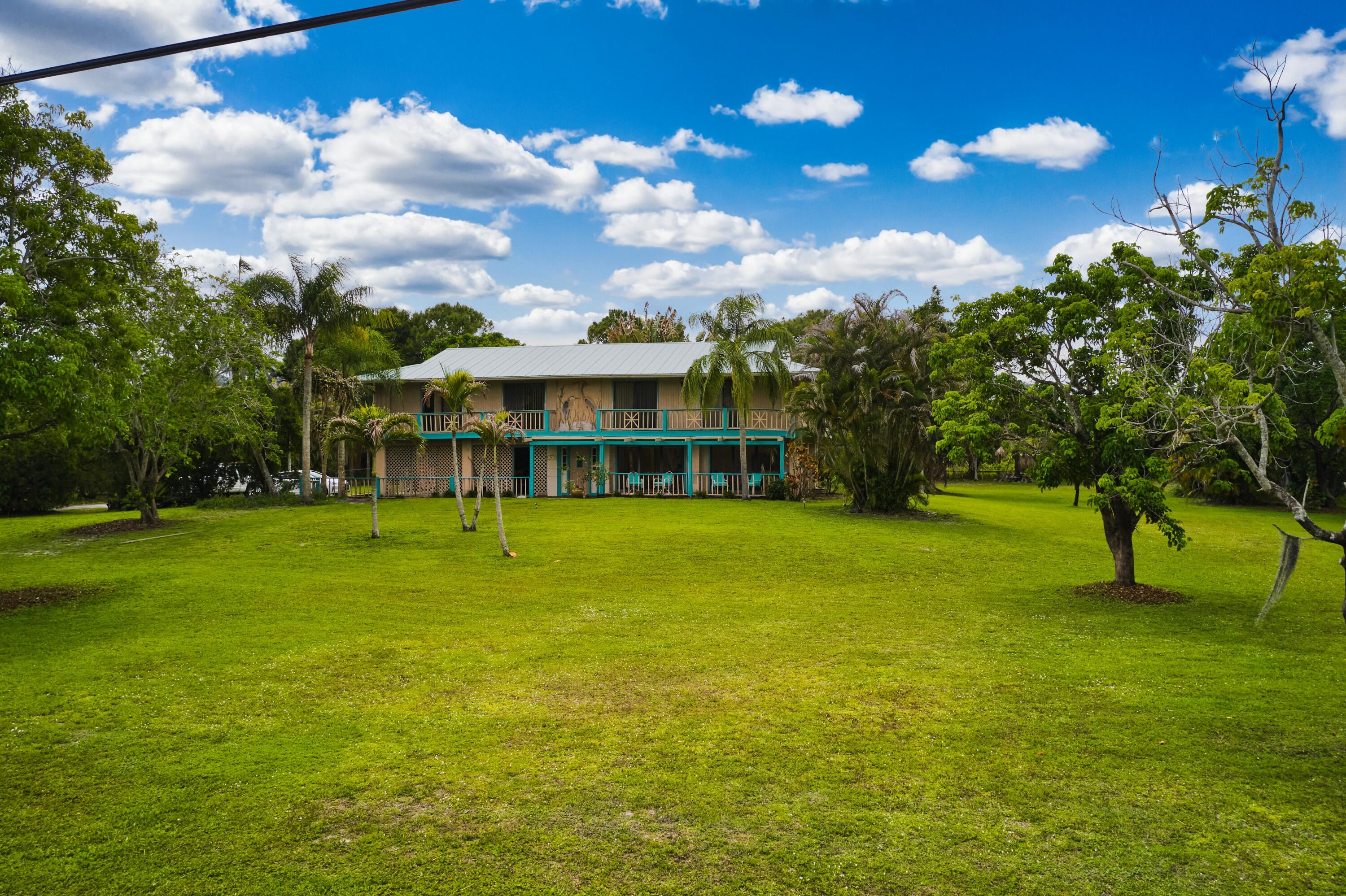 Palm Beach Country Estates - Residential