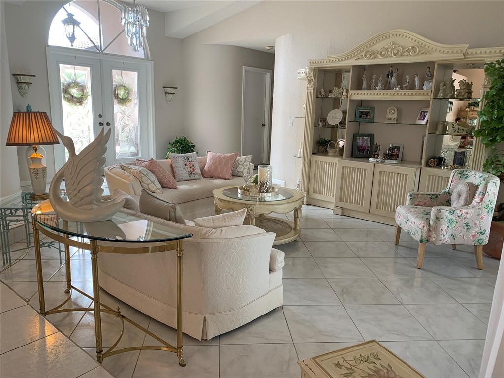 BROOKSIDE - Residential