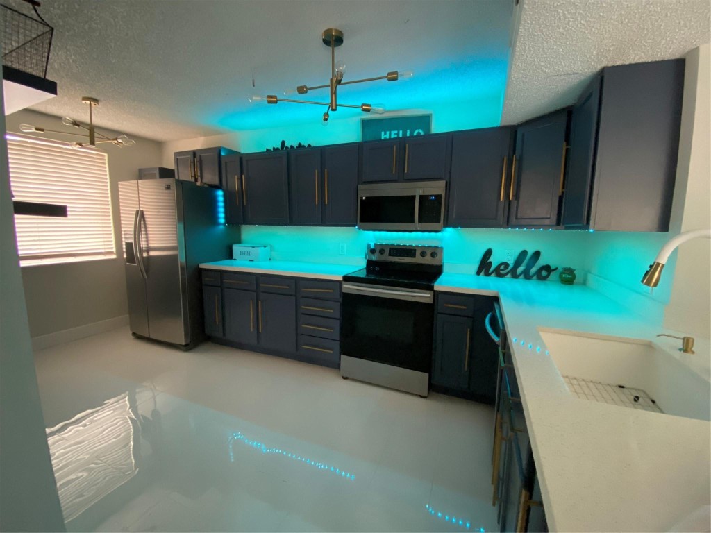 Edgewater Condo - Residential Lease