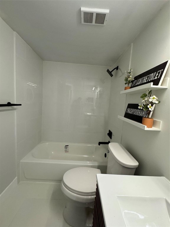 Edgewater Condo - Residential Lease