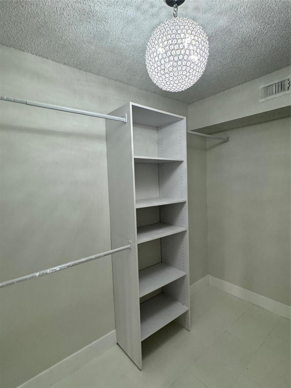 Edgewater Condo - Residential Lease