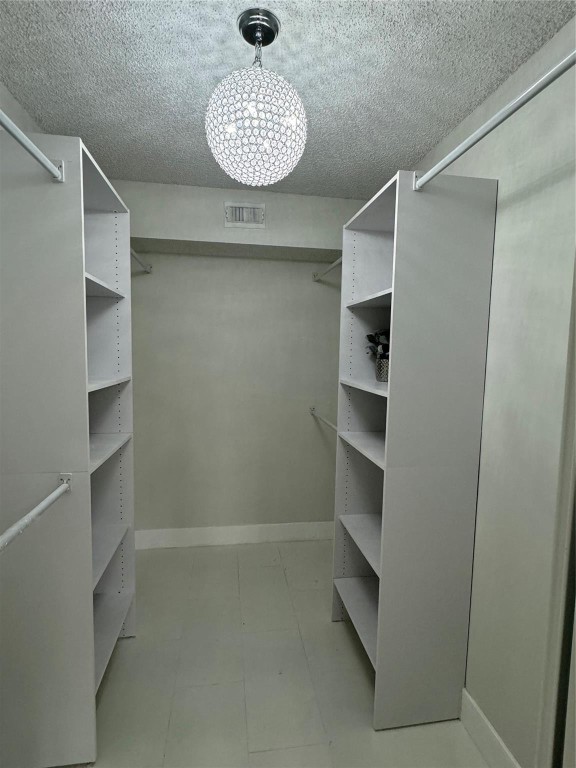 Edgewater Condo - Residential Lease