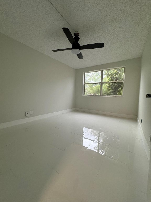 Edgewater Condo - Residential Lease