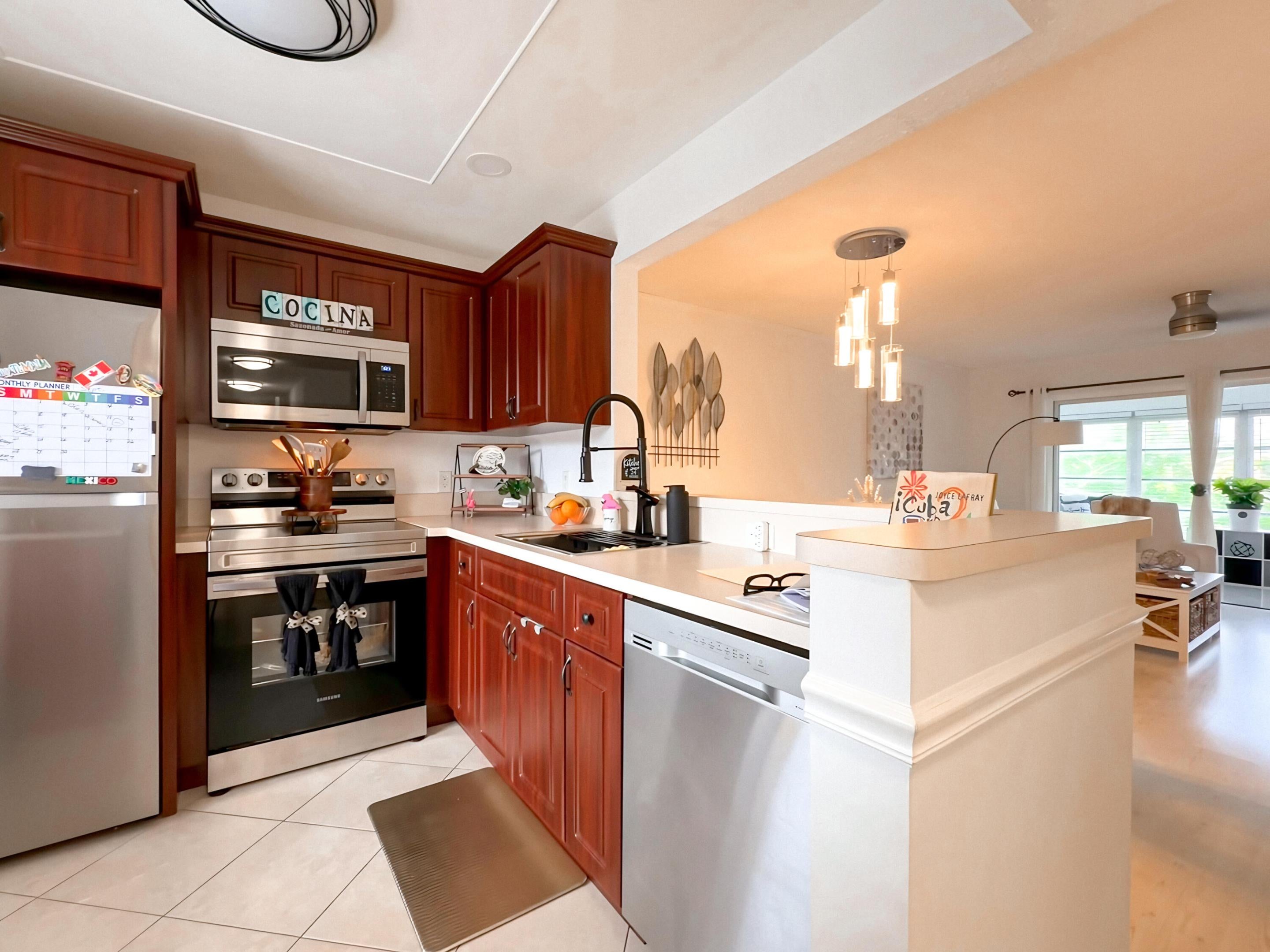 5750 NW 64th Avenue 306