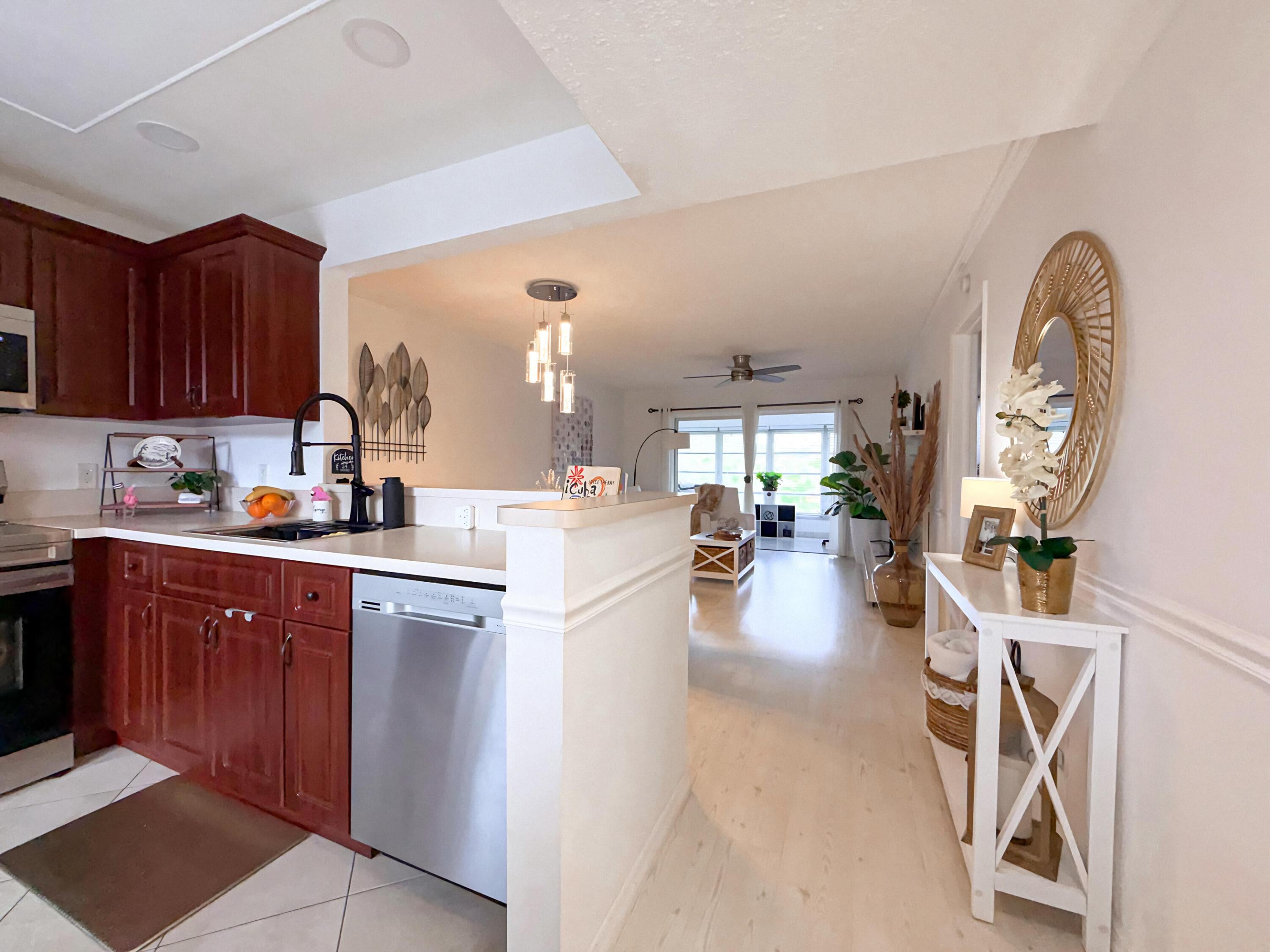 5750 NW 64th Avenue 306