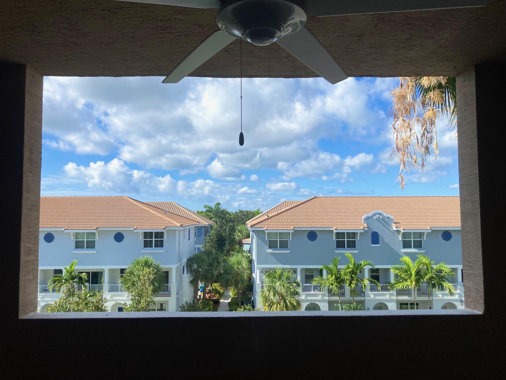 VIZCAYA LAKES CONDO - Residential Lease