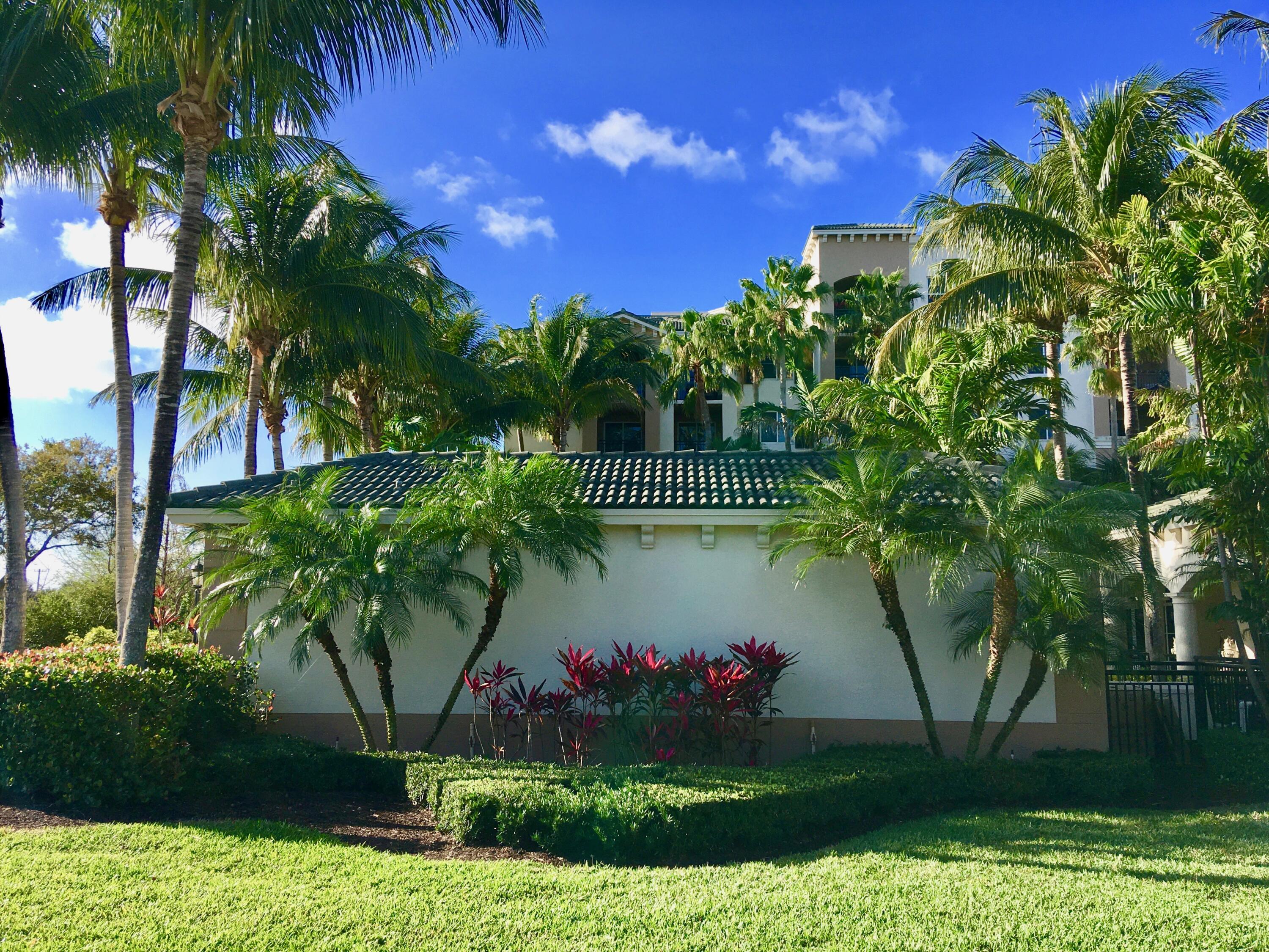 VIZCAYA LAKES CONDO - Residential Lease