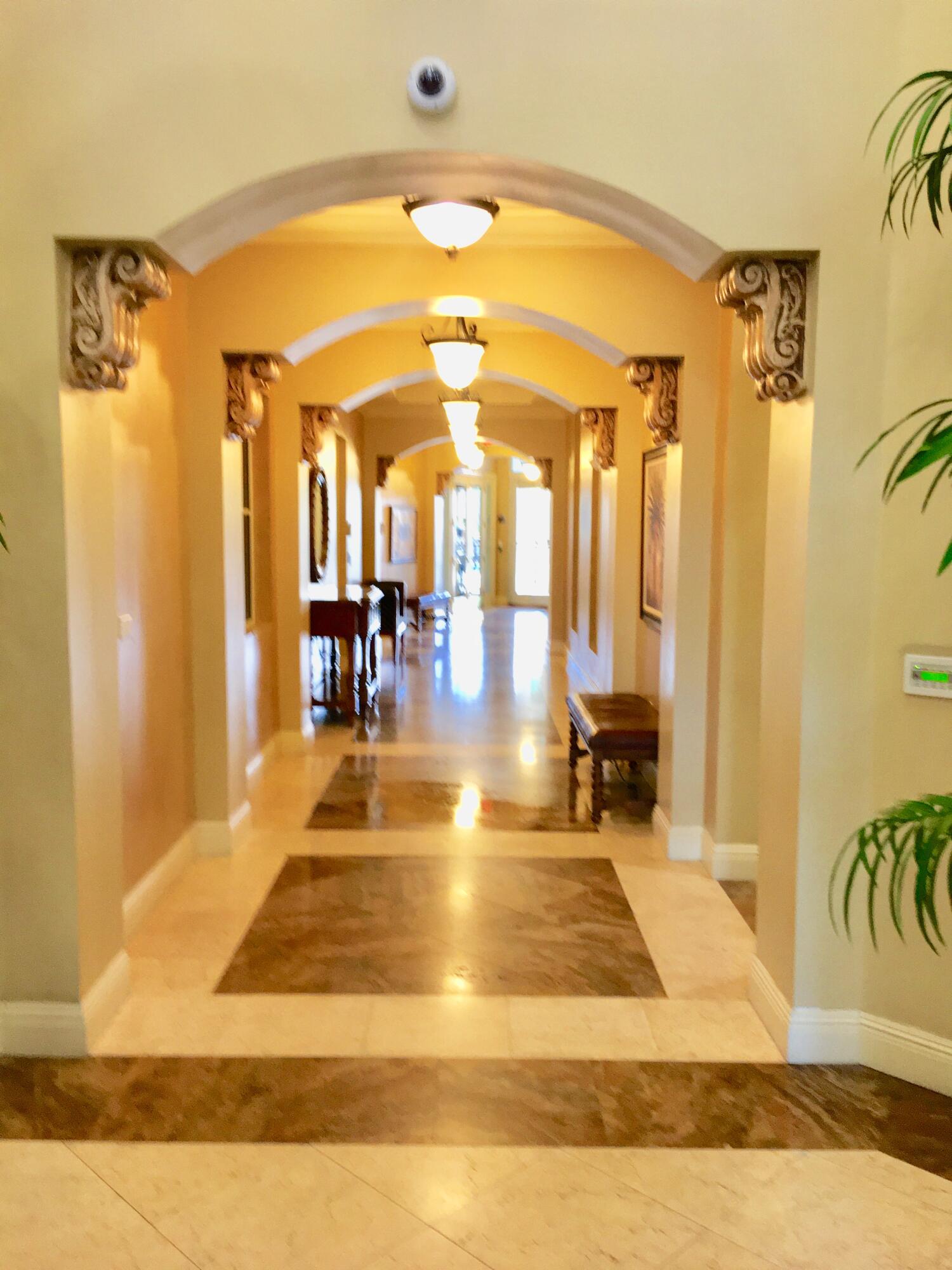 VIZCAYA LAKES CONDO - Residential Lease