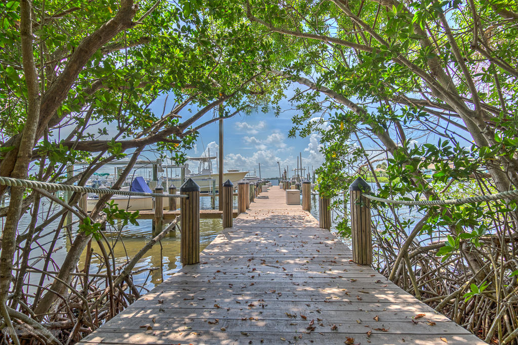 SEAGROVE WEST - Residential