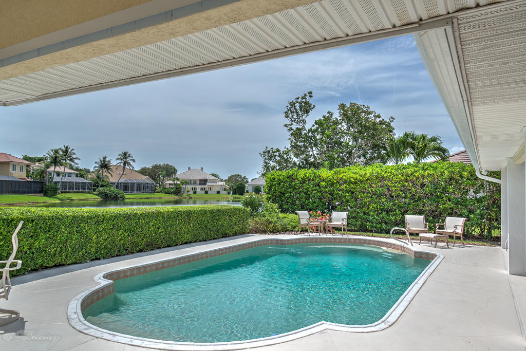 SEAGROVE WEST - Residential