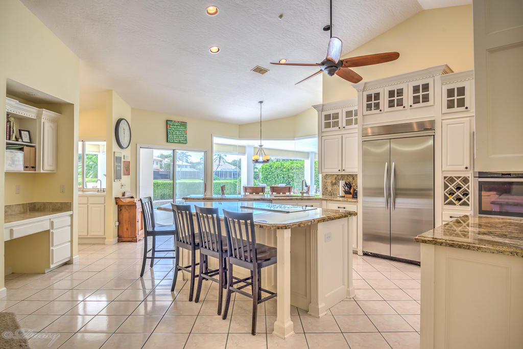 SEAGROVE WEST - Residential