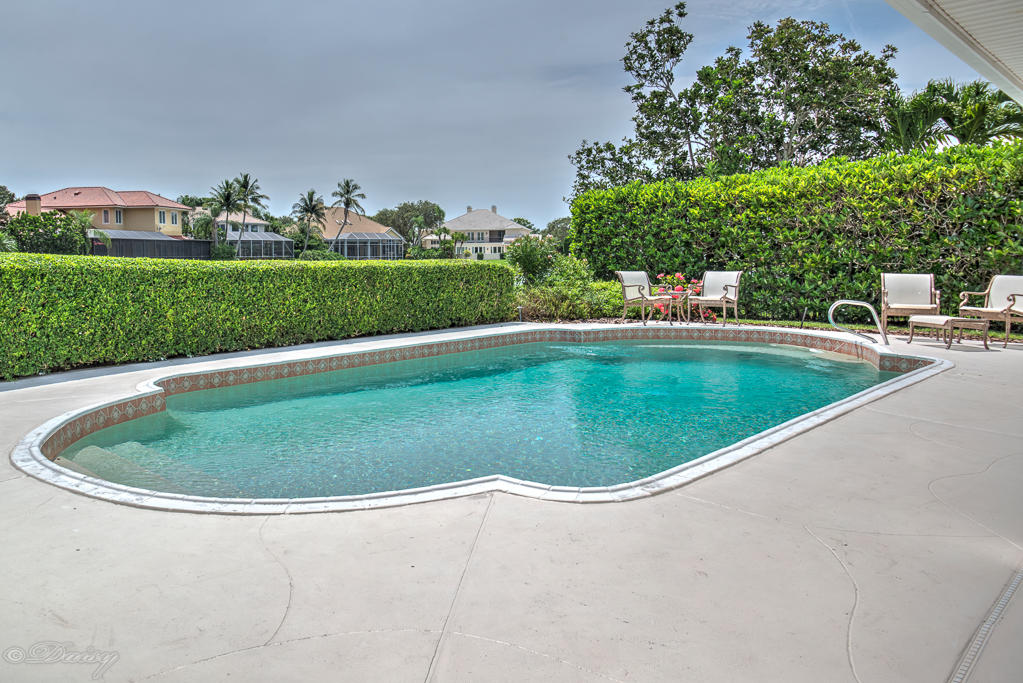 SEAGROVE WEST - Residential