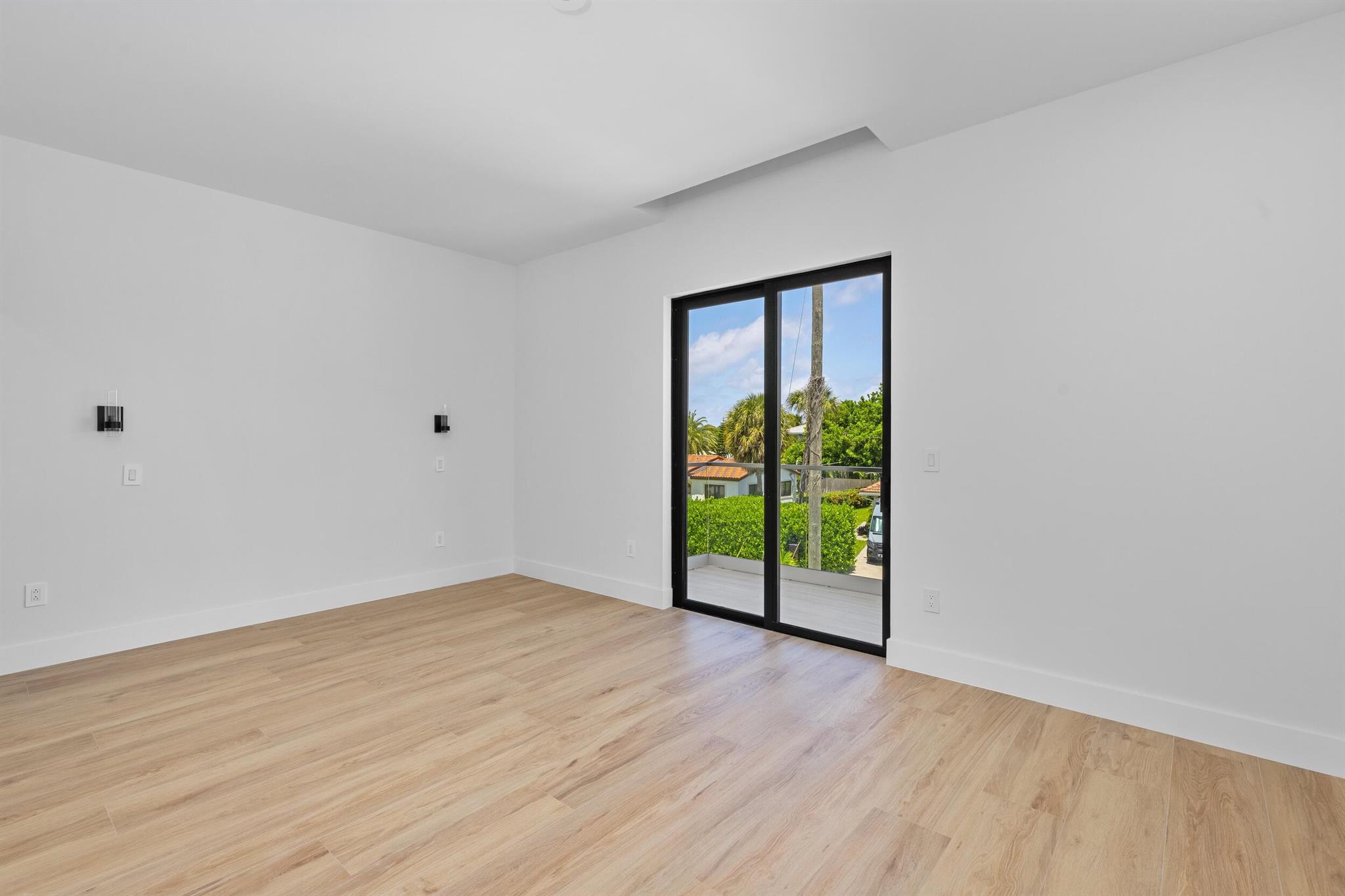 BOCA RATON RIVIERA UNIT D - Residential