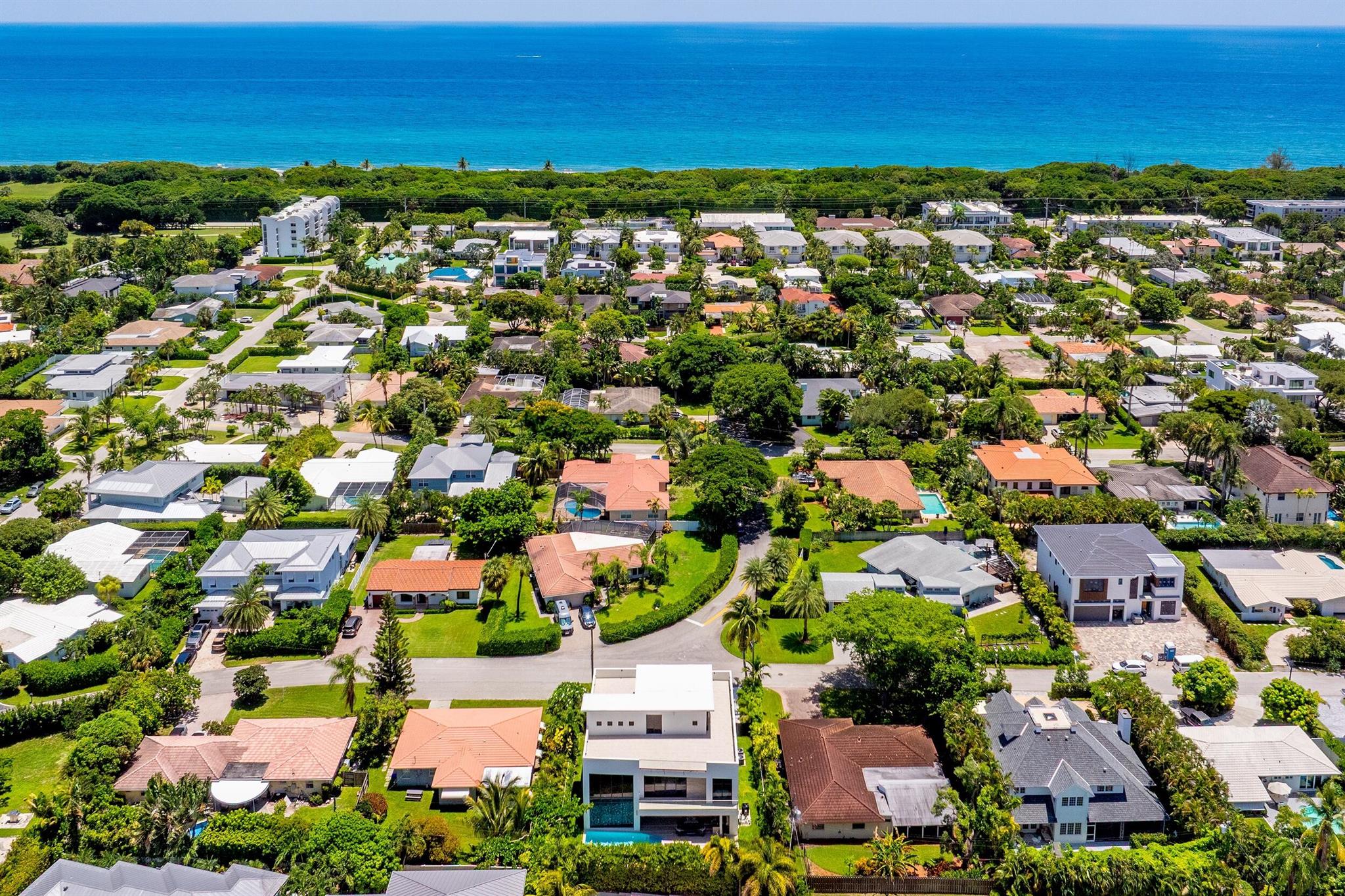 BOCA RATON RIVIERA UNIT D - Residential