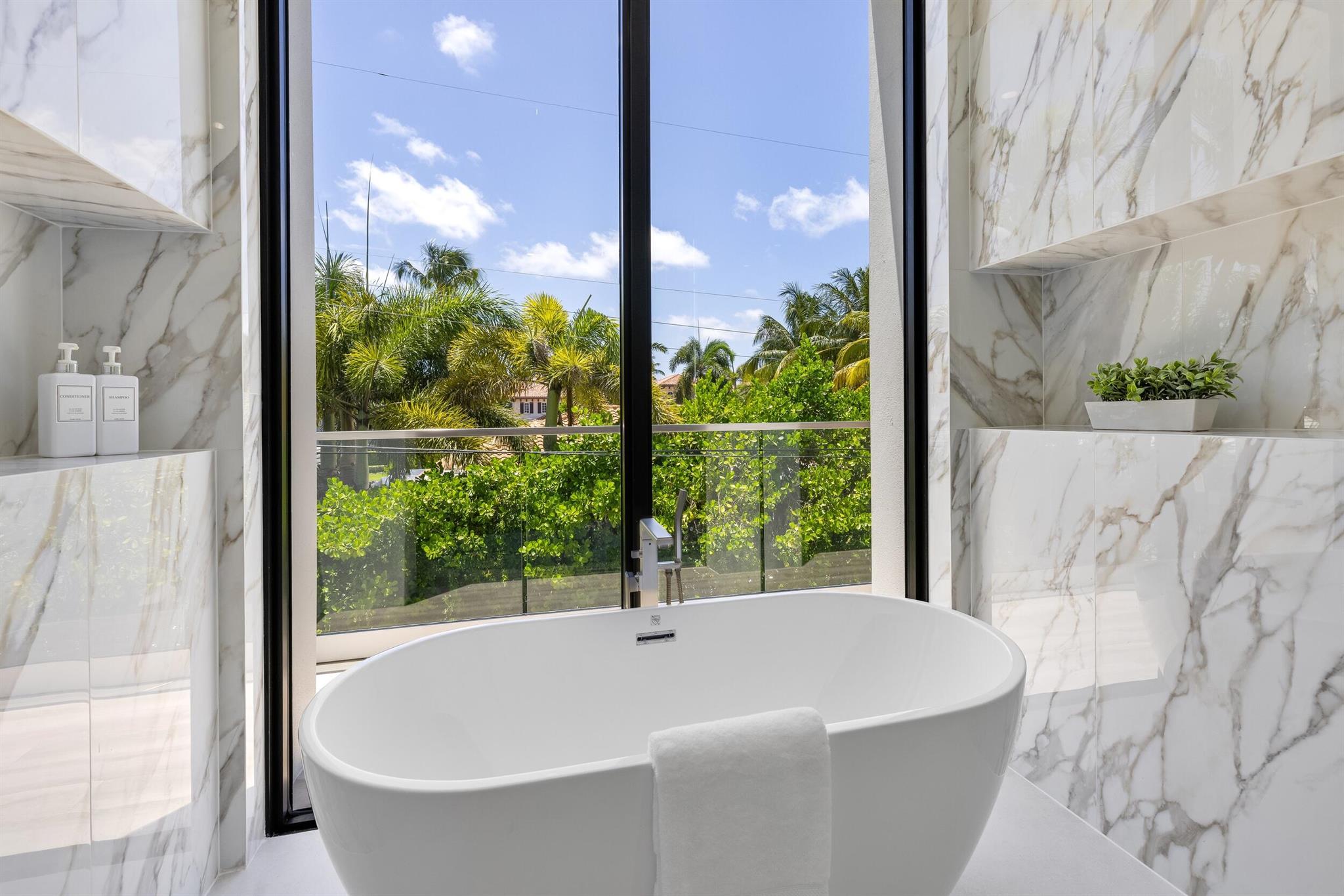 BOCA RATON RIVIERA UNIT D - Residential