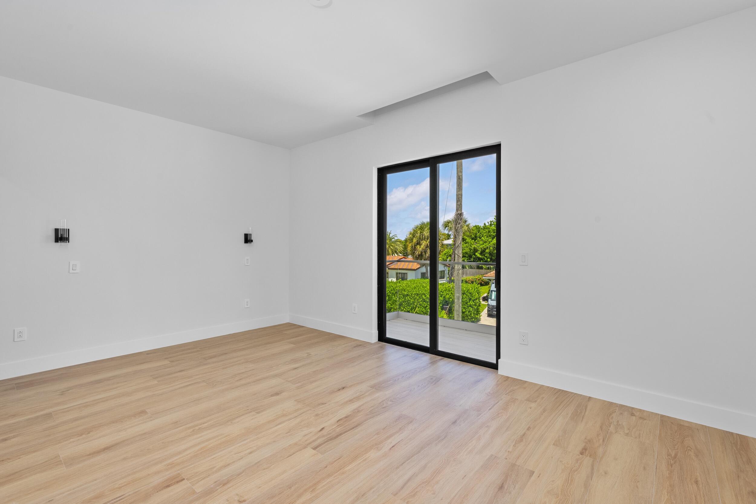 BOCA RATON RIVIERA UNIT D - Residential