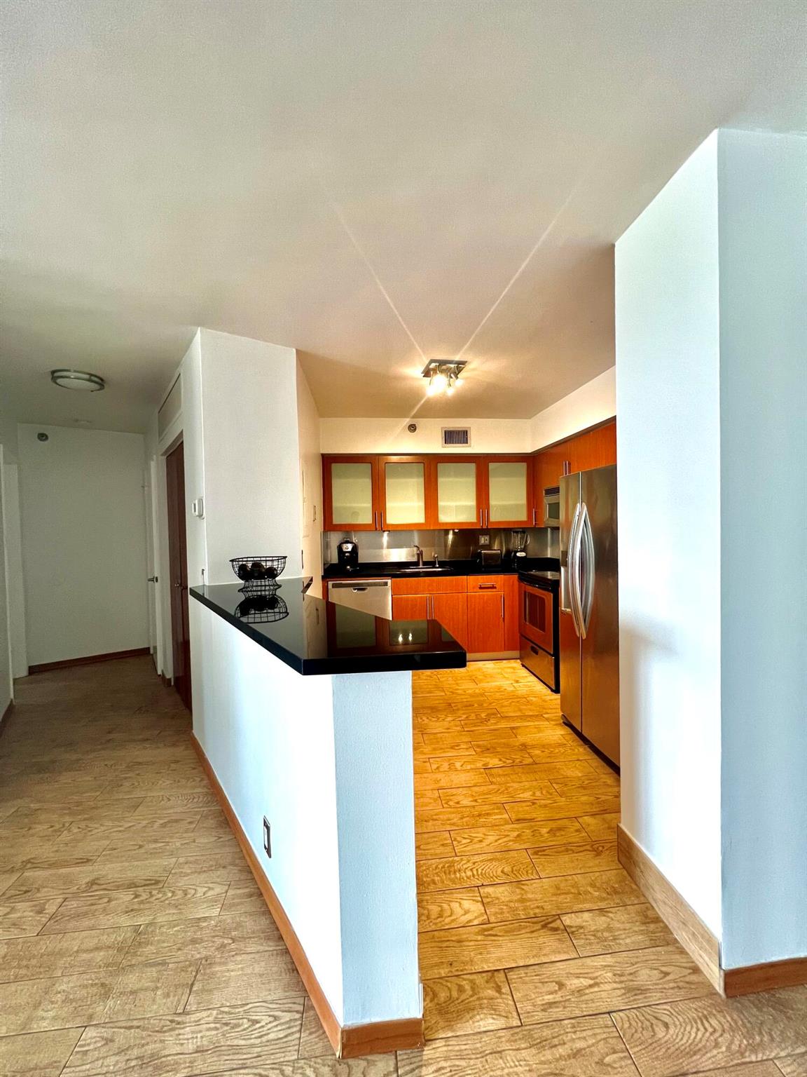 MYSTIC POINTE TOWER 600 C - Residential Lease