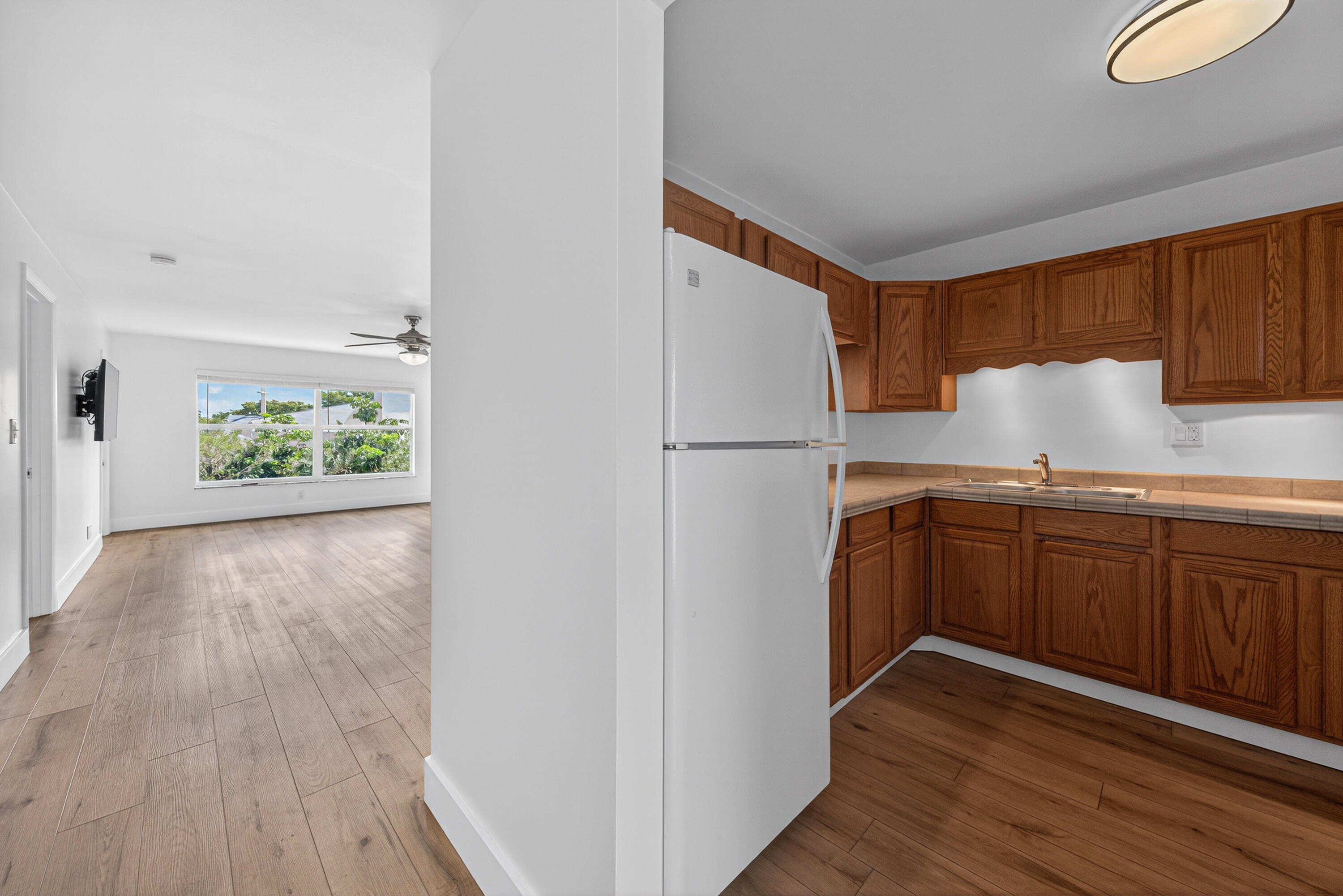 ROYAL PARK GARDENS I-J CONDO - Residential
