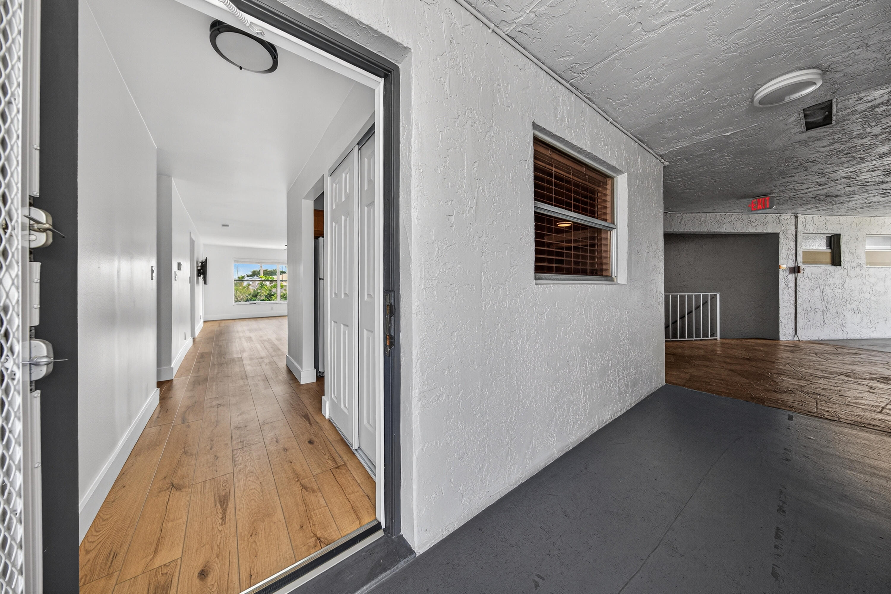 ROYAL PARK GARDENS I-J CONDO - Residential