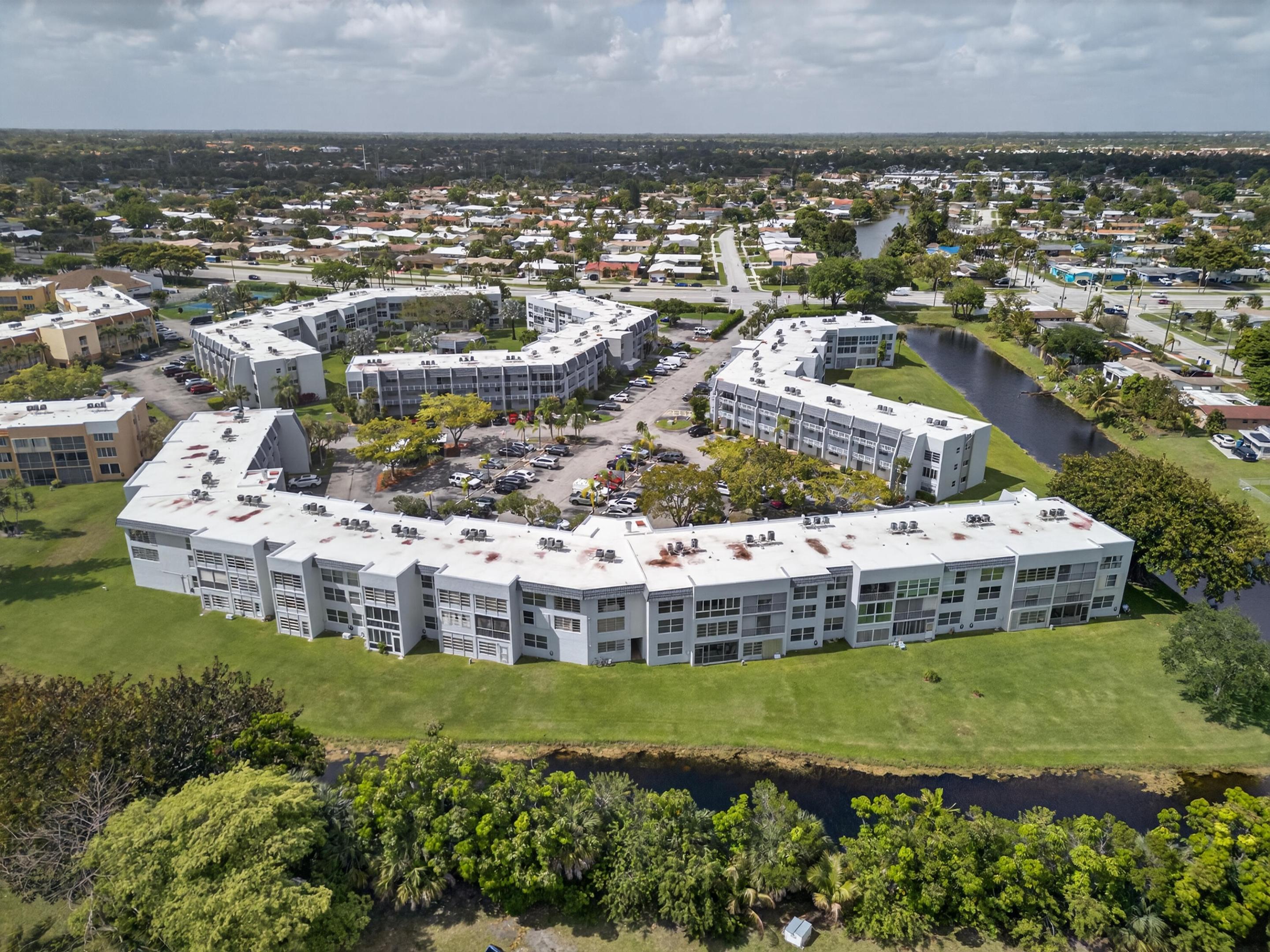 ROYAL PARK GARDENS I-J CONDO - Residential