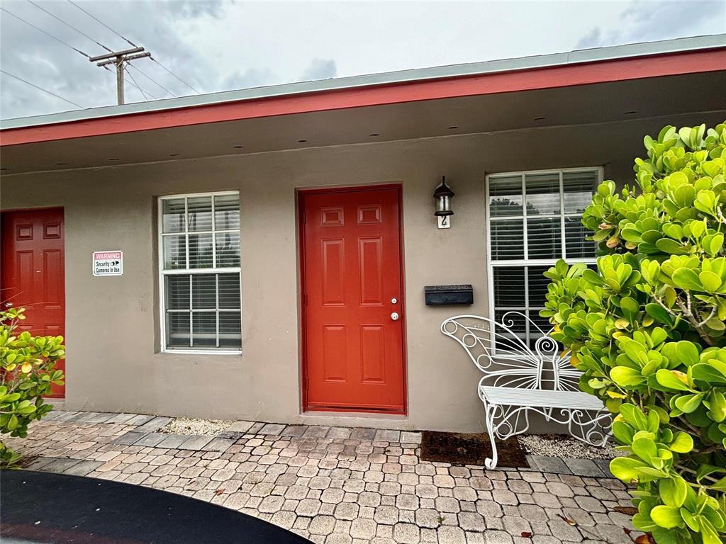 Photo 1 of 19 — 503 N J Street 2, Lake Worth Beach, FL 33460