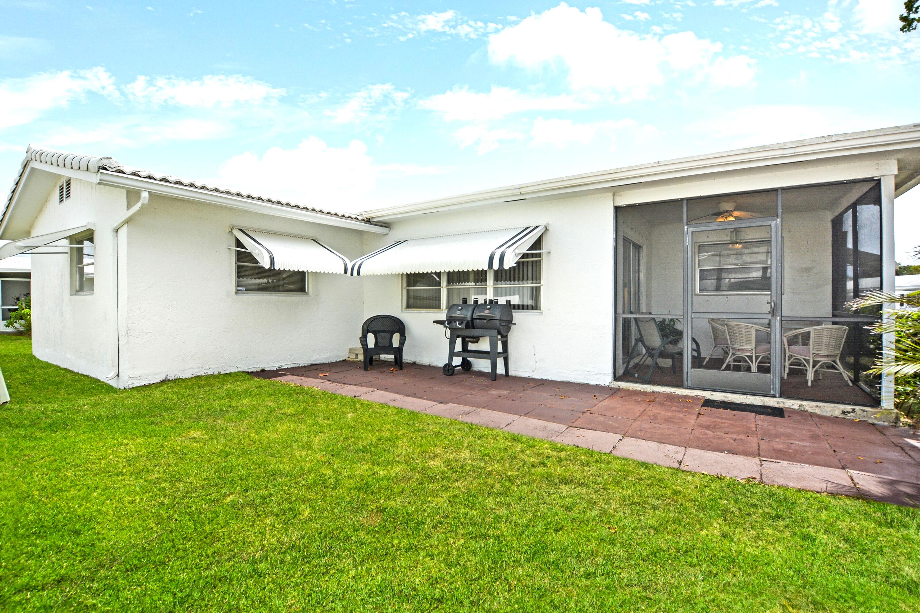 PALM BEACH LEISUREVILLE SEC 10 - Residential