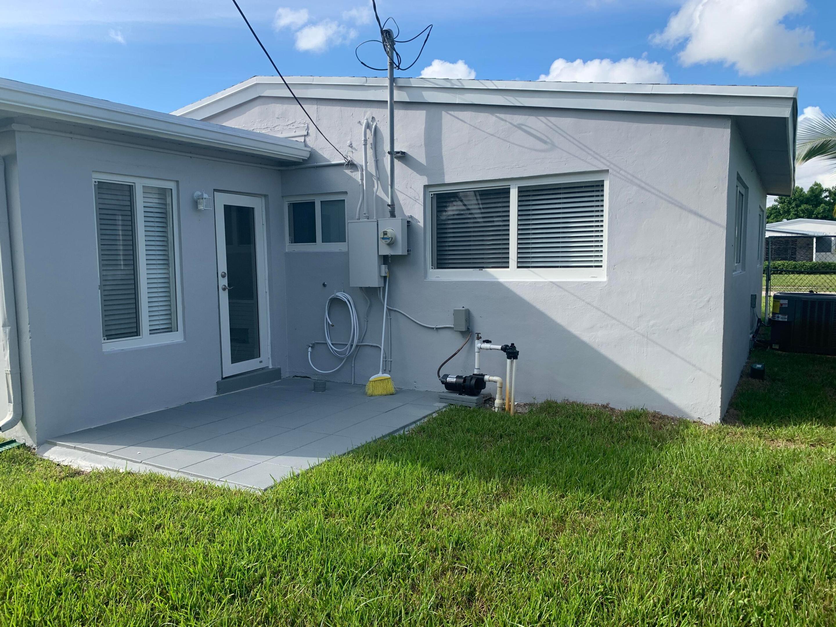 PEARL ESTATES - Residential Lease