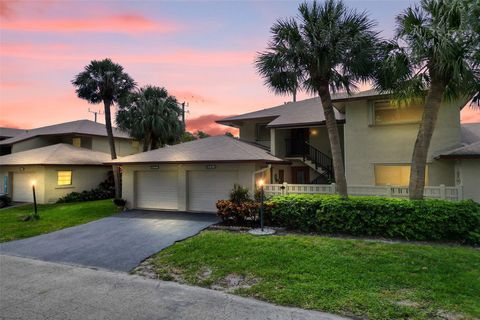 1750 NE 39th Ct 807 Lighthouse Point FL 33064