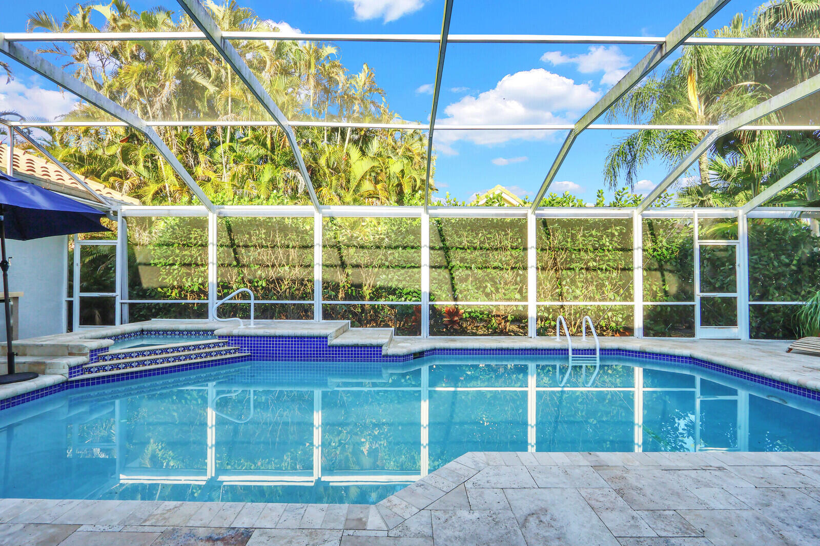 ISLAND - Residential