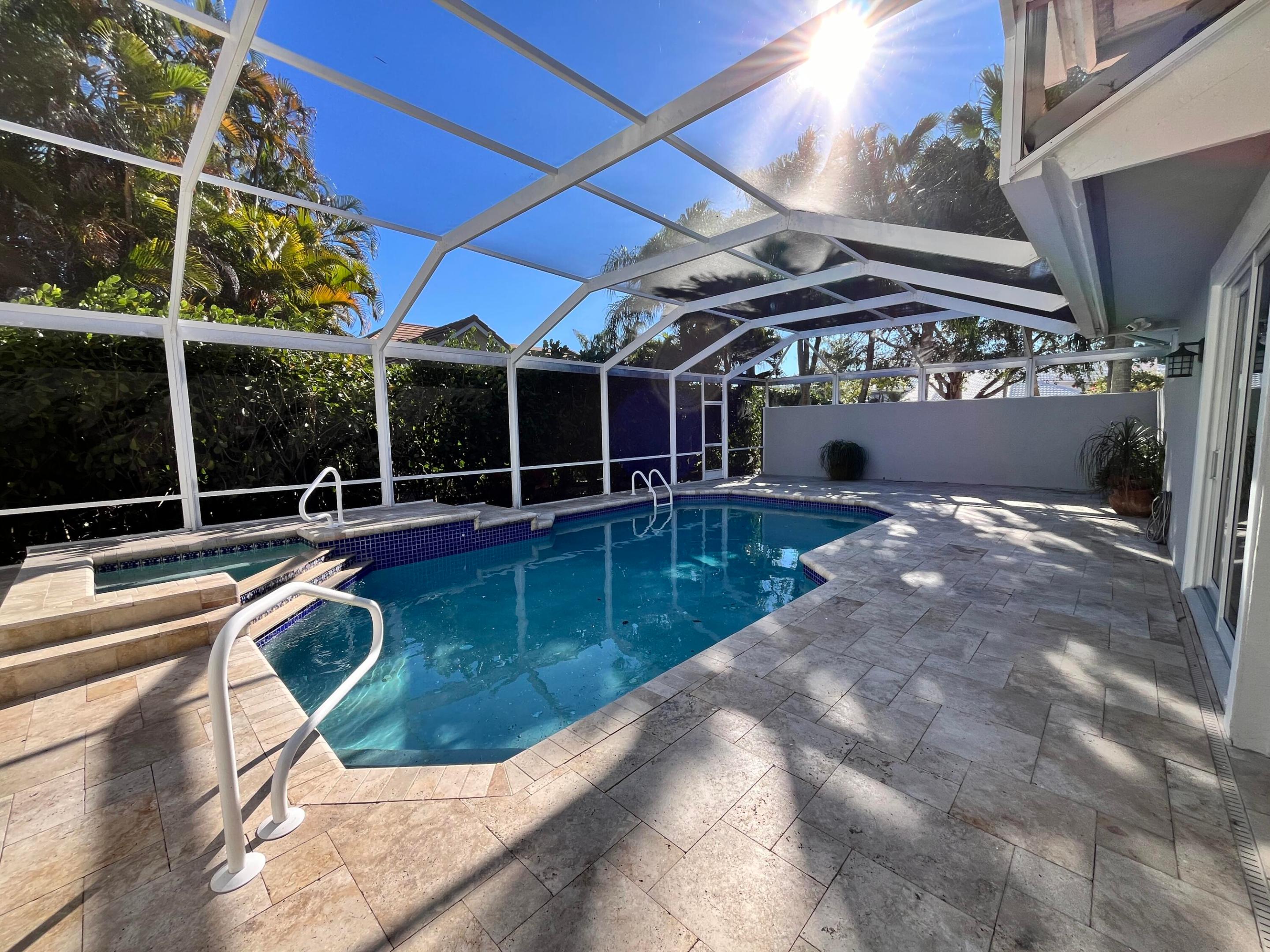 ISLAND - Residential